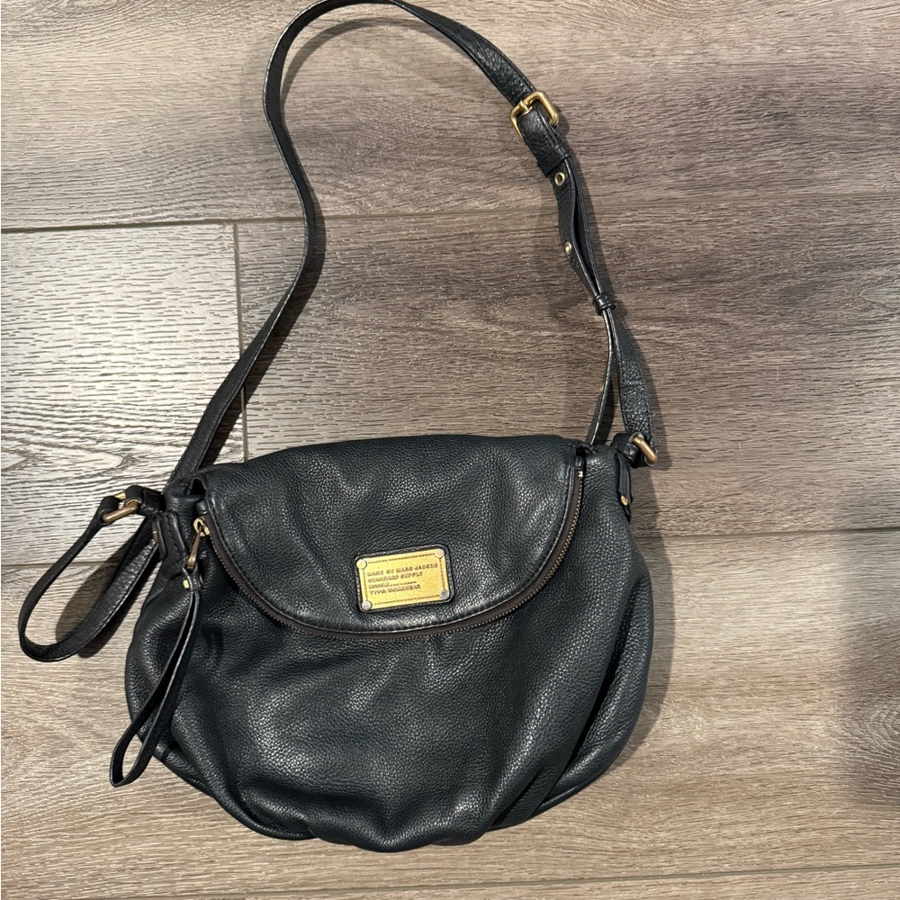 Marc By Marc Jacobs Black Pebbled Leather Crossbody Bag Classic Q Natasha Purse